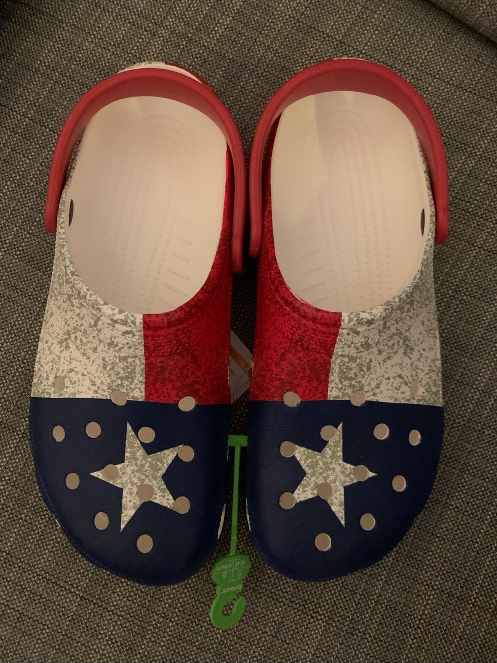 Men’s Sz 11 NWT Classic Texas Flag Crocs